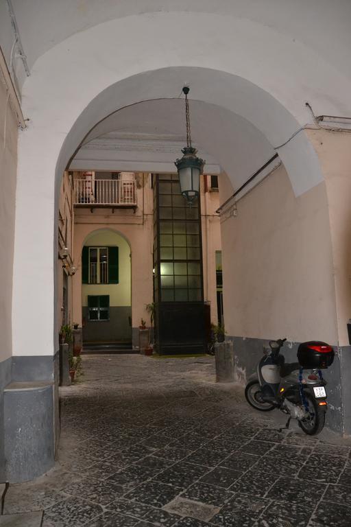 Napoli Pietrasanta Lt Bed & Breakfast Exterior photo